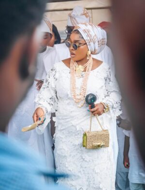 Mercy Aigbe Instagram - God used so many of you to strengthen me during this season from my supportive hubby @kazimadeoti to my caring son @olajuwon.gentry … To my amazing friends!!! Everyone!! Your love and support at this time kept me going 🙏🏻❤️
Thank you for every call, prayer, message, and presence.
I appreciate you deeply. 🤍🙏🏽
#GraceAbisolaLiveson🕊️