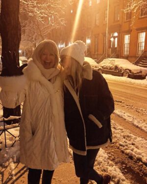 Meredith Hagner Instagram - if you think shes the most beautiful, magical, hilarious brilliant person from her movies- you should see the way she walks through the world. That, and more. Today we celebrate you @goldiehawn !!! Happy Birthday!The brightest light there is. Lucky to get to be in that glow and so are my babies.I treasure you beyond. (Slide 4 i went into labor on christmas after i tried on a @zimmermann mini dress i was gifted and fun fact i couldn’t get it off)