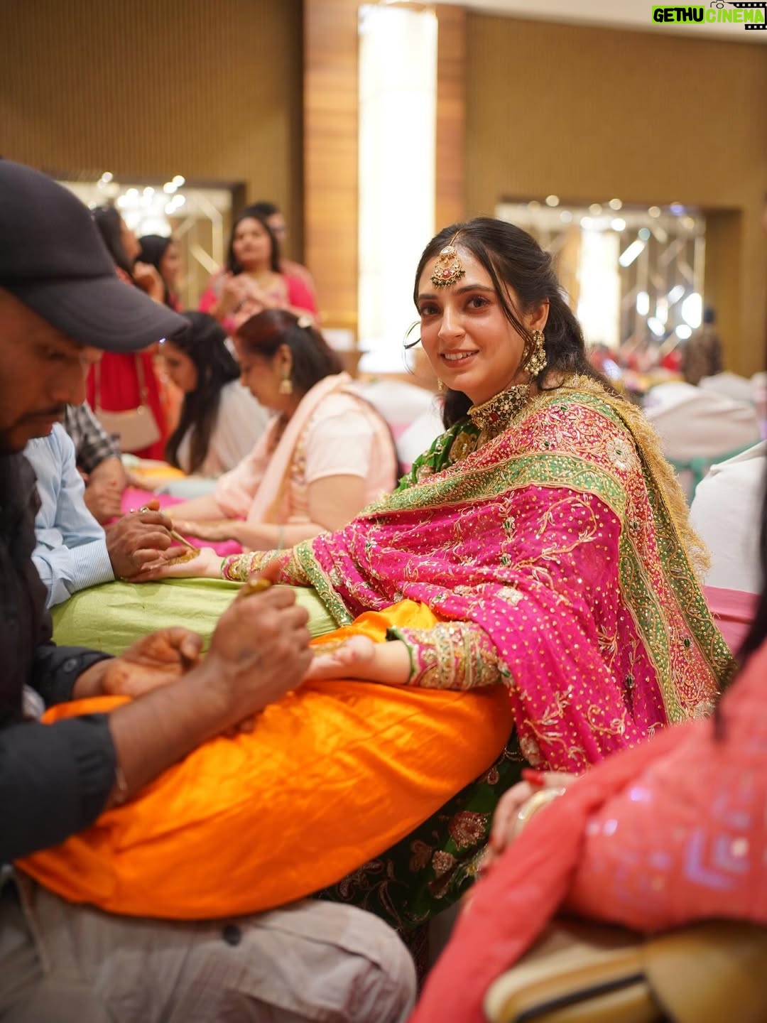 Meru Panwar Grover - 20.7K Likes - Favourite fit of 2025 that I created from scratch.
.
.
.
.
.
.
.
.
.
.
.
.
.
.
.
.
.
#merorang #punjabioutfit #anarkalisuit #indianethnicwear #shaadiseason