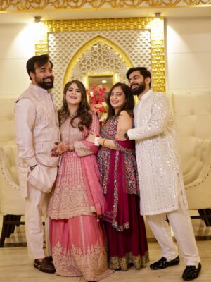 Meru Panwar Grover Instagram - Wedding season officially begins #matakichowki
Gorang’s outfit : @fashionterminalexclusive
Mua : @deekshachopra_makeovers
.
.
.
#wedding #weddingday #shaadiseason