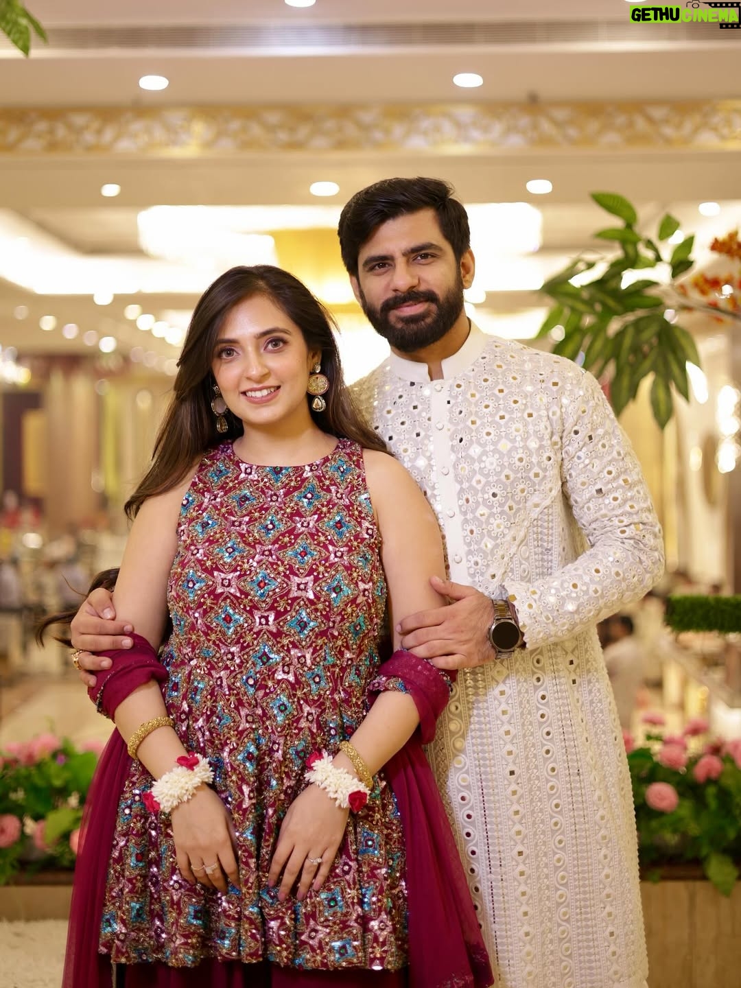 Meru Panwar Grover - 40K Likes - Wedding season officially begins #matakichowki 
Gorang’s outfit : @fashionterminalexclusive 
Mua : @deekshachopra_makeovers 
.
.
.
#wedding #weddingday #shaadiseason