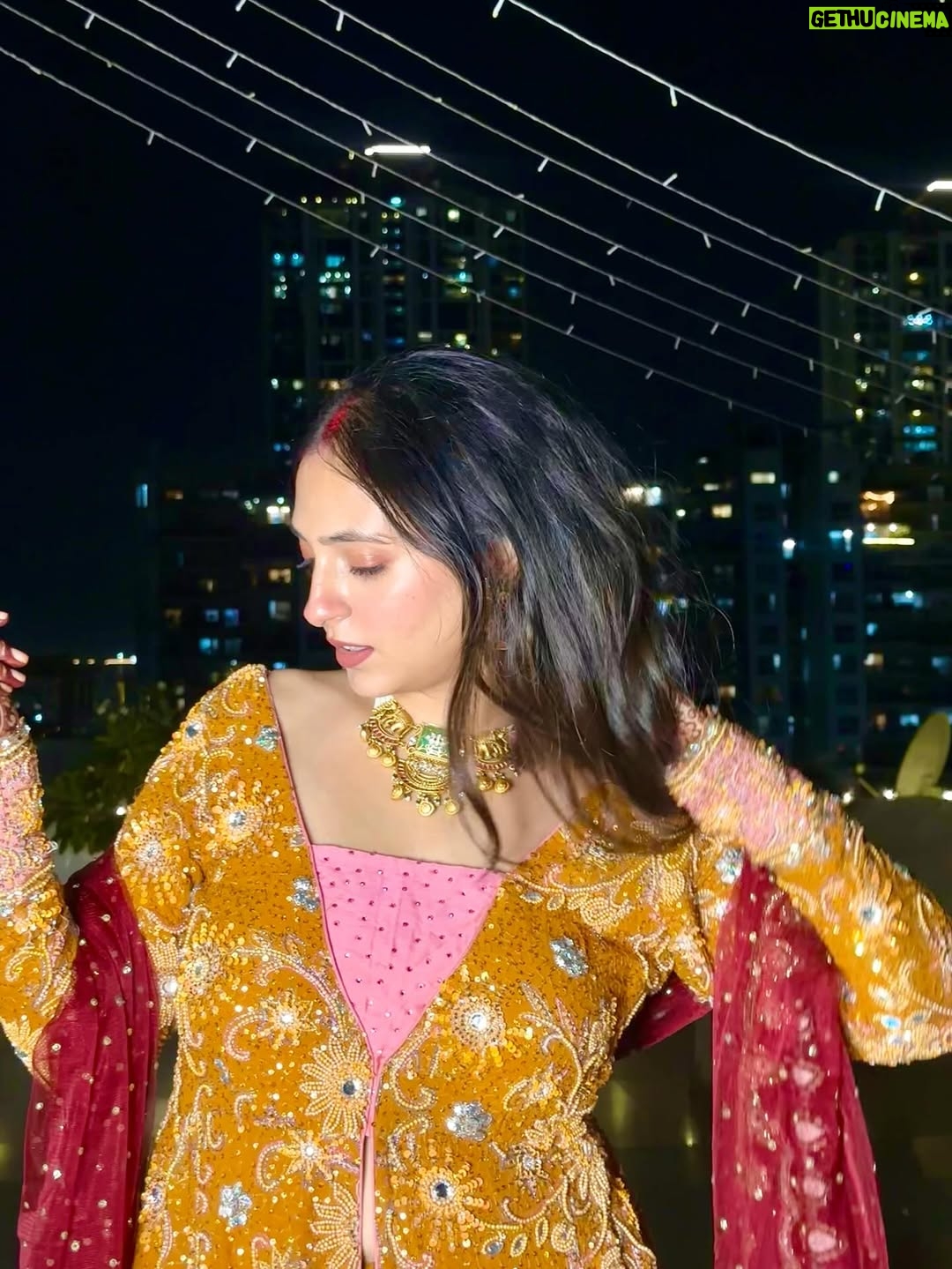 Meru Panwar Grover - 54.7K Likes - Fasting for each other ♥️🥹🧿
Jewellery : @chinar_jewels 
.
.
.
.
.
.
.
.
.
.
.
.
.
.
.
.
.
#merorang #karwachauthlook #karwachauthspecial #husbandwife
