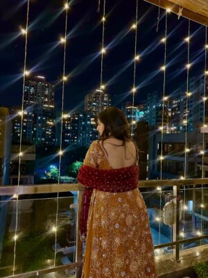 Meru Panwar Grover Instagram - Fasting for each other ♥️🥹🧿
Jewellery : @chinar_jewels
.
.
.
.
.
.
.
.
.
.
.
.
.
.
.
.
.
#merorang #karwachauthlook #karwachauthspecial #husbandwife