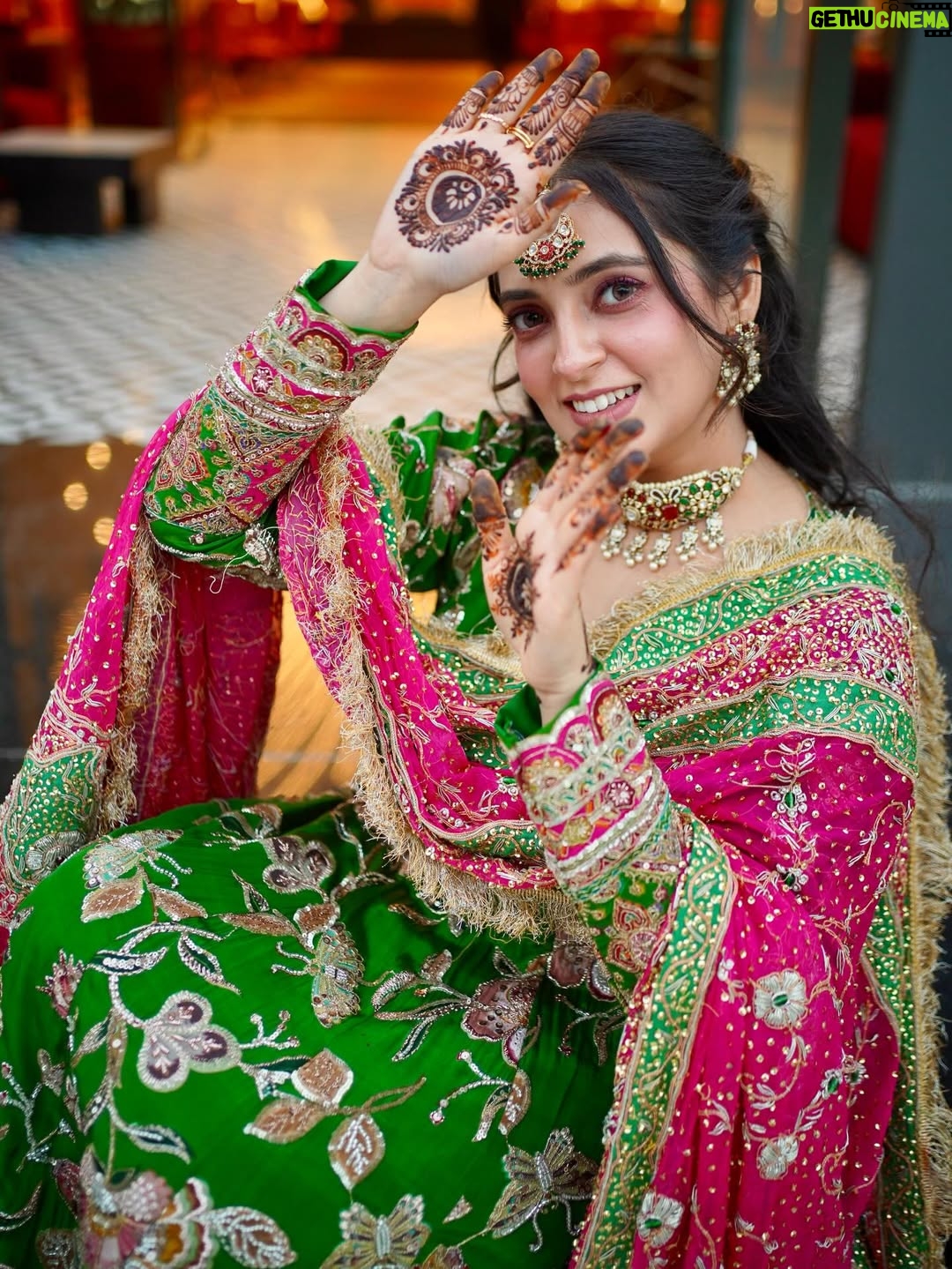 Meru Panwar Grover - 20.7K Likes - Favourite fit of 2025 that I created from scratch.
.
.
.
.
.
.
.
.
.
.
.
.
.
.
.
.
.
#merorang #punjabioutfit #anarkalisuit #indianethnicwear #shaadiseason