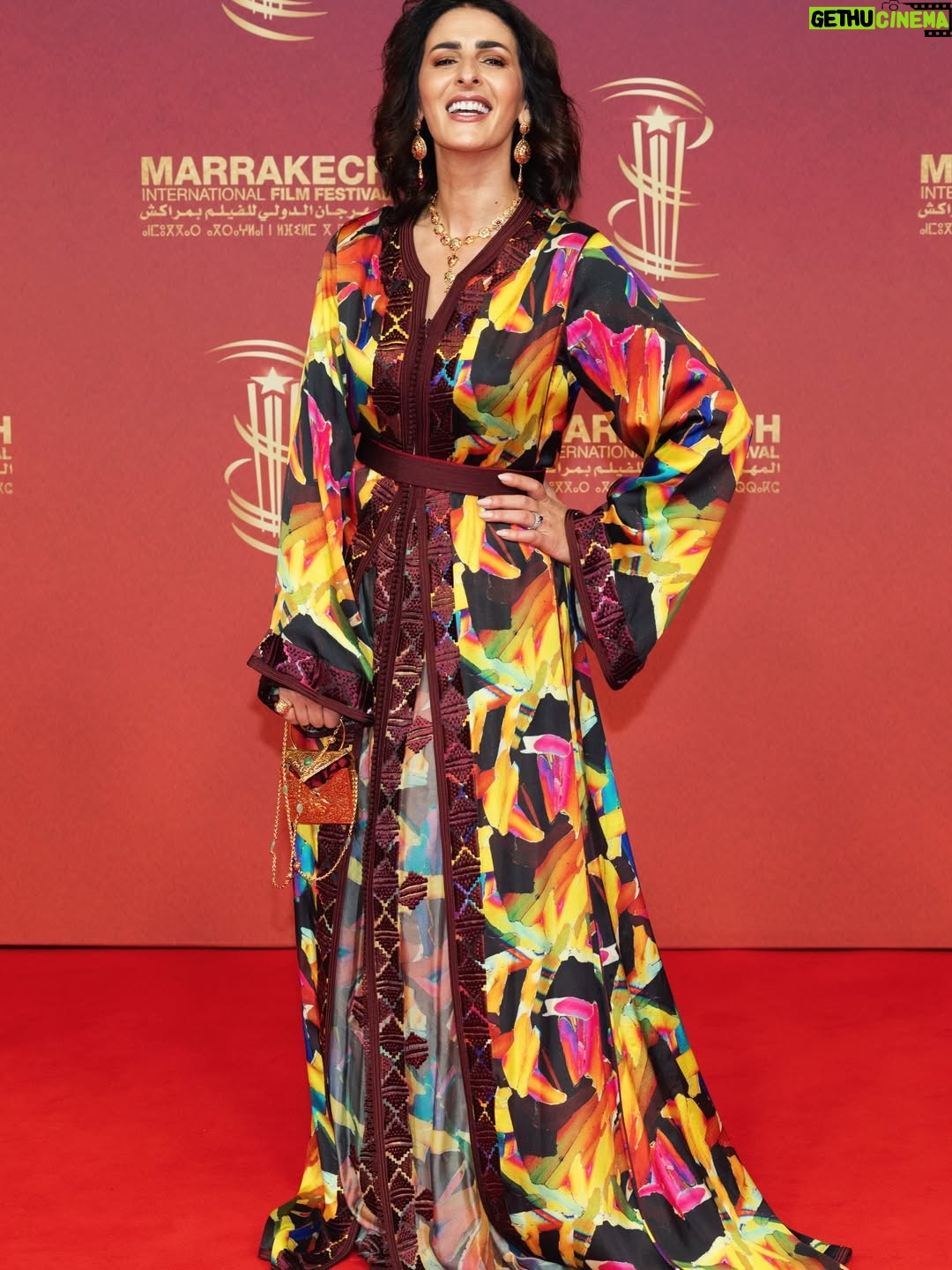 Meryem Zaïmi - 5.4K Likes - Tradition en lumière sur le tapis rouge du FIFM ✨
Une tenue pensée par une grande créatrice de haute couture marocaine ✨, sublimée par des bijoux traditionnels réalisés avec un savoir-faire précieux✨. 
Tenue : @maisonfatim 
Bijoux : @bijouya_by_firdaous 
📍 @marrakechfilmfestival 

#caftan #caftan_marocain #traditional #morocco #marrakech