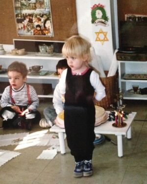 Mia Farrow Instagram - Happy Birthday Ronan!  Thank you for always making me so very proud to be your mom. 🎉🎼🎶🎂🏆💝