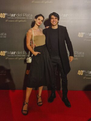 Micaela Riera Instagram - 48hs en Mar Del Plata
Gracias al @mardelplataff por traernos a celebrar el cine argentino.
100 likes y vuelvo la semana que viene
💛 @mishkabuenosaires 💛