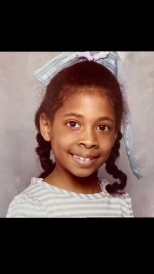 Michaela Angela Davis Instagram - The hot comb, a precious, practical African American invention. A tool used for generations to forge beauty. A unique cultural representation embedded with memory, history and imagination worthy of adornment. Now, reimagined, for the second chapter of our deeply personal collaboration using #desertdiamonds embedded in 18 karat yellow gold, creating a thing of timeless beauty.  #ethicaldiamonds #naturaldiamonds 

Available for purchase October 30th at lorrainewestjewelry.com