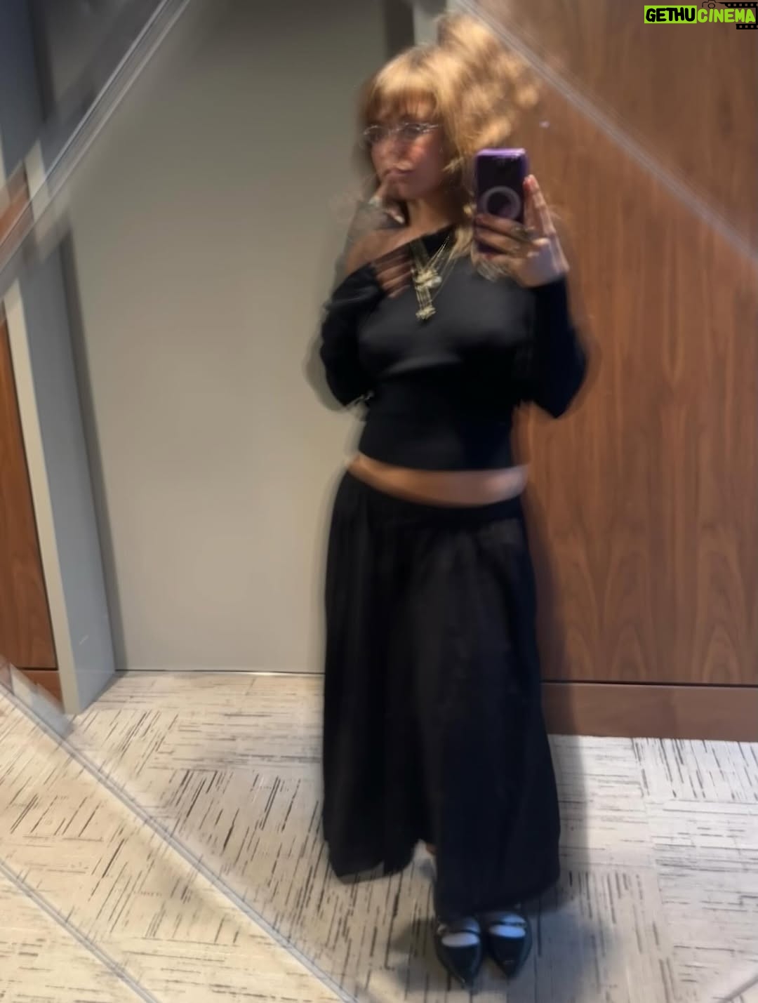 Mika Abdalla - 19.8K Likes - 🫨