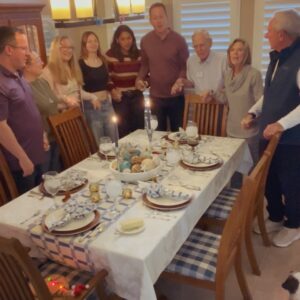Mika Kleinschmidt Instagram - Happy Thanksgiving from our family to yours. 🦃 🙌 🎶
Our friends at @littlecocalico helped us set the mode by setting the table. 🙏
#HappyThanksgiving #Grateful