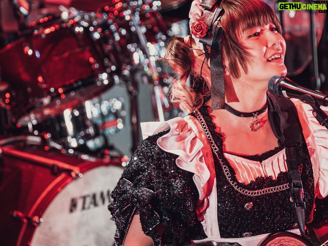 Miku Kobato - 7.4K Likes - 振り返り投稿🕊memory
🇯🇵BAND-MAID TOUR 2025🕊️
2025 6.20 & 6.21 OSAKA  GORILLA HALL
2025 6.28 SENDAI GIGS

Final Round 全日Soldout 嬉しいっぽ〜🕊
初めてのGORILLA HALLに
Soldoutで帰って来れたGIGS。
皆様の御帰宅のおかげですっぽ！！！
最高な夜を沢山ありがとっぽ！

昨日から始まったSecond Round！
このあとも頑張るっぽー！！！！

#bandmaid #memory #tour