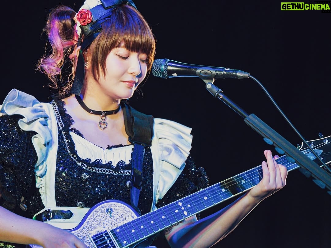 Miku Kobato - 7.4K Likes - 振り返り投稿🕊memory
🇯🇵BAND-MAID TOUR 2025🕊️
2025 6.20 & 6.21 OSAKA  GORILLA HALL
2025 6.28 SENDAI GIGS

Final Round 全日Soldout 嬉しいっぽ〜🕊
初めてのGORILLA HALLに
Soldoutで帰って来れたGIGS。
皆様の御帰宅のおかげですっぽ！！！
最高な夜を沢山ありがとっぽ！

昨日から始まったSecond Round！
このあとも頑張るっぽー！！！！

#bandmaid #memory #tour