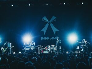 Miku Kobato Instagram - 振り返り投稿🕊memory
🇯🇵BAND-MAID TOUR 2025🕊️
2025 6.20 & 6.21 OSAKA  GORILLA HALL
2025 6.28 SENDAI GIGS

Final Round 全日Soldout 嬉しいっぽ〜🕊
初めてのGORILLA HALLに
Soldoutで帰って来れたGIGS。
皆様の御帰宅のおかげですっぽ！！！
最高な夜を沢山ありがとっぽ！

昨日から始まったSecond Round！
このあとも頑張るっぽー！！！！

#bandmaid #memory #tour