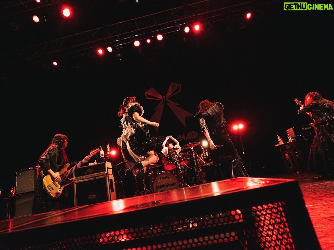 Miku Kobato - 7.4K Likes - 振り返り投稿🕊memory
🇯🇵BAND-MAID TOUR 2025🕊️
2025 6.20 & 6.21 OSAKA  GORILLA HALL
2025 6.28 SENDAI GIGS

Final Round 全日Soldout 嬉しいっぽ〜🕊
初めてのGORILLA HALLに
Soldoutで帰って来れたGIGS。
皆様の御帰宅のおかげですっぽ！！！
最高な夜を沢山ありがとっぽ！

昨日から始まったSecond Round！
このあとも頑張るっぽー！！！！

#bandmaid #memory #tour