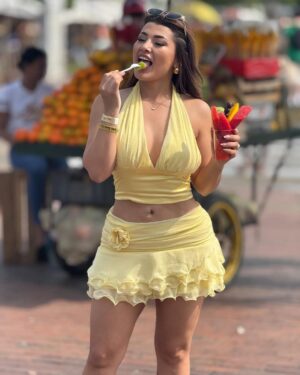 Milagros Flores Instagram - De paseo por Cartagena 🇨🇴✨
Feliz domingo gente bella 😘