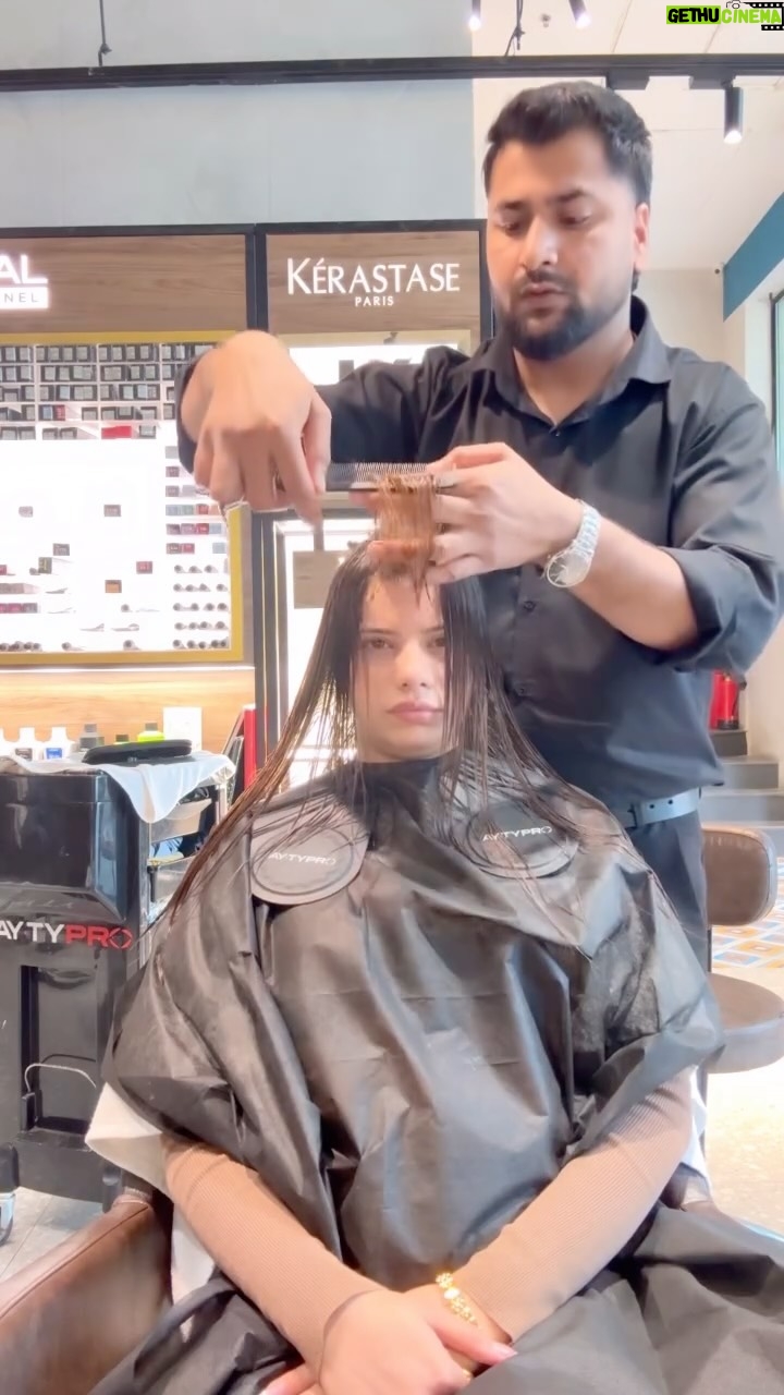 Mili Lakhmani - 2.1K Likes - Mujhe bhi nahi pata tha main itni paagalpanti kar jaungi! 😄 One random day, I decided it’s time for a whole new look and ran off to the salon. Nails? Check! They turned out fab. But then I got this wild urge to chop my hair too. And oh boy, I literally told them ‘jo acha lag raha hai, kar dalo!’ 🤷‍♀♀️ And guess what? Suddenly my hair’s way shorter than I imagined. I’m still in shock, not gonna lie! But you know what, it’s kind of adorable and it’s totally changed up my vibe. Sometimes you just have to step out of your comfort zone and see what new style suits you! 🌟

So, tell me in the comments yeh naya experiment kaisa laga? Hair mujhe suit kar rahe hain ya nahi kar rahe? And stay tuned, because I might just spill another little secret I’ve been holding onto for a while. 😉 Let’s keep experimenting and having fun!
2026 is all about changes!😃

{ new era , new hairstyle, short hair , makeover, my new look}