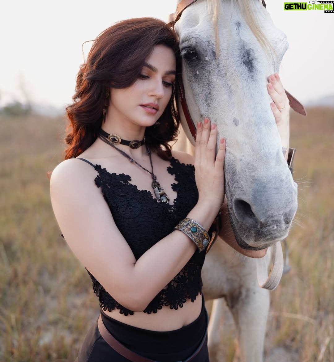 Mim Mantasha - 10.3K Likes - Life is all about moments…create them….don’t wait for them…