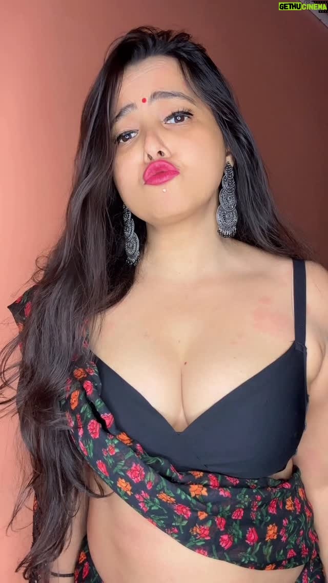 Minakshi Dey - 27.6K Likes - Noobda🤣 #reels #reelsinstagram #reelitfeelit #trending #funny #explore #dreamgirl666