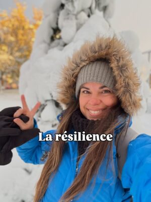 Mirianne Brûlé Instagram - J’avais envie de faire cet exercice. 🤗

Je trouve que le discours ambiant est souvent négatif et qu’on nomme toujours ce qu’on aimerait plutôt que ce que l’on a. La vie n’est jamais parfaite, mais elle est certainement belle, il suffit de changer notre perspective et de se donner les moyens de nos ambitions. 

Pratiquer la gratitude un jour à la fois. 

Et vous quelles sont les choses qui vous rendent reconnaissants de cette année?

#gratitude #lifestyle #mom #travel #work #study