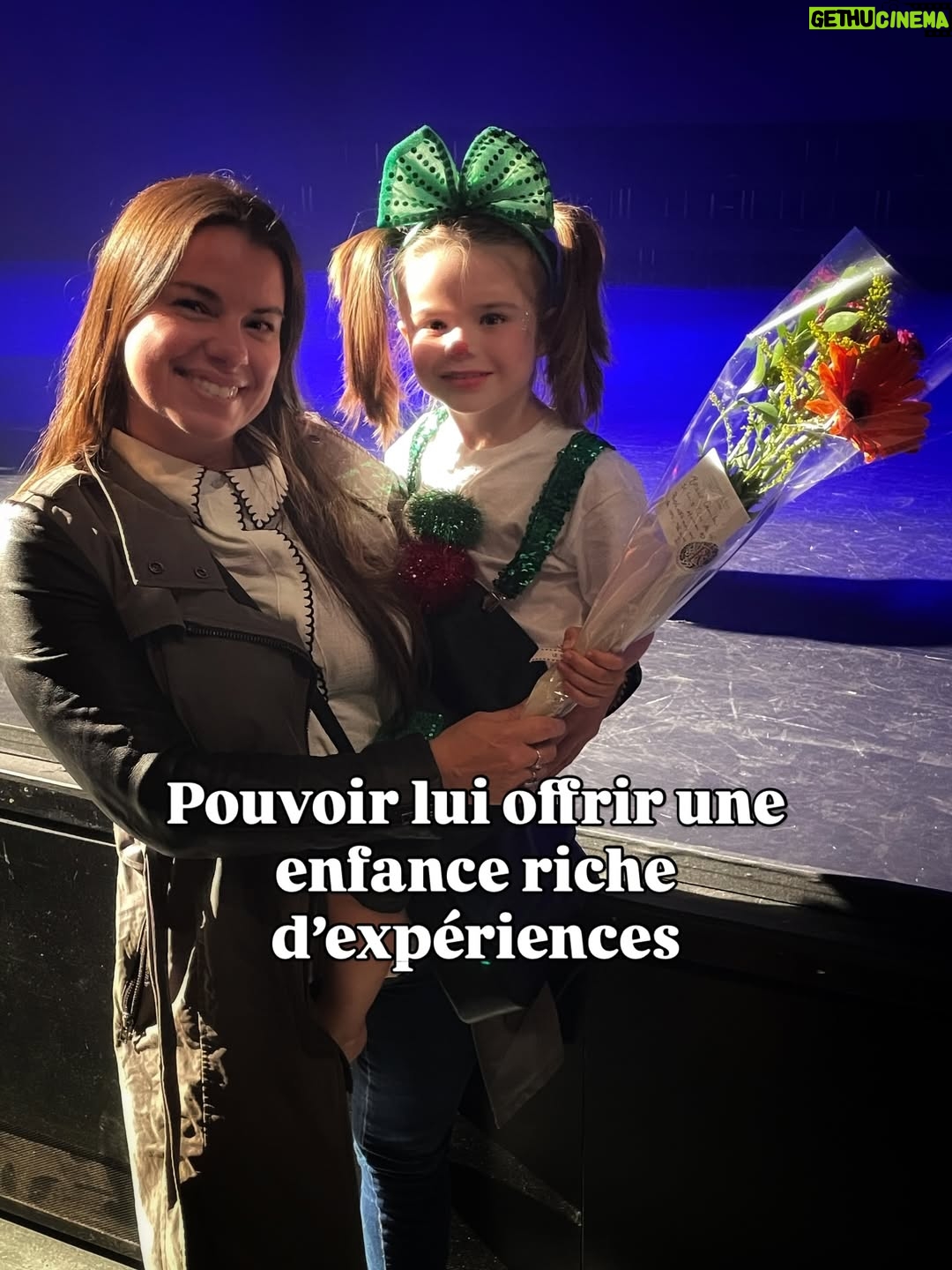 Mirianne Brûlé - 5K Likes - J’avais envie de faire cet exercice. 🤗

Je trouve que le discours ambiant est souvent négatif et qu’on nomme toujours ce qu’on aimerait plutôt que ce que l’on a. La vie n’est jamais parfaite, mais elle est certainement belle, il suffit de changer notre perspective et de se donner les moyens de nos ambitions. 

Pratiquer la gratitude un jour à la fois. 

Et vous quelles sont les choses qui vous rendent reconnaissants de cette année?

#gratitude #lifestyle #mom #travel #work #study