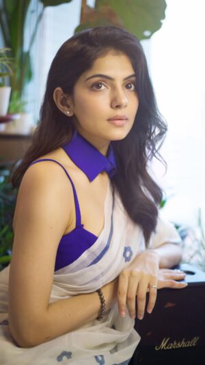 Misha Narang Instagram - ✨

#vibe #mishanarang 

📸: @zokandetanmay
