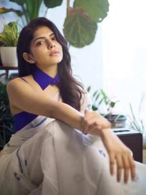 Misha Narang Instagram - ✨

#vibe #mishanarang 

📸: @zokandetanmay