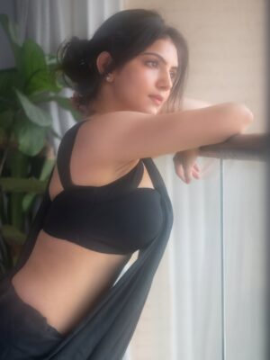 Misha Narang Instagram - ✨

#vibe #mishanarang 

📸: @kcmstories.portraits