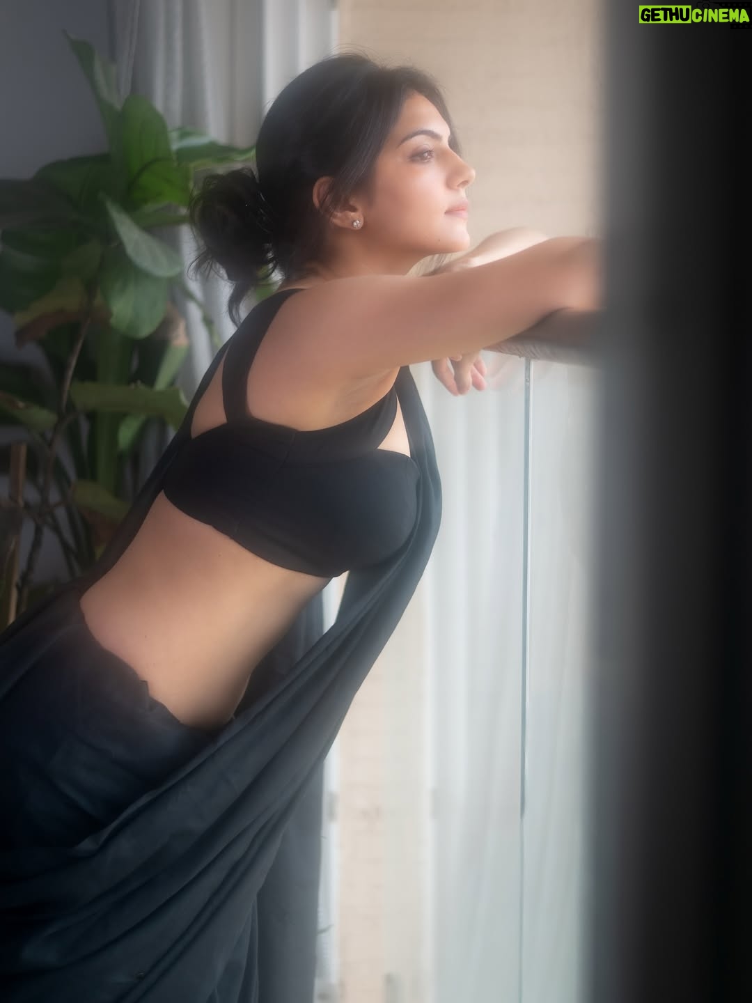 Misha Narang - 26.2K Likes - ✨

#vibe #mishanarang 

📸: @kcmstories.portraits