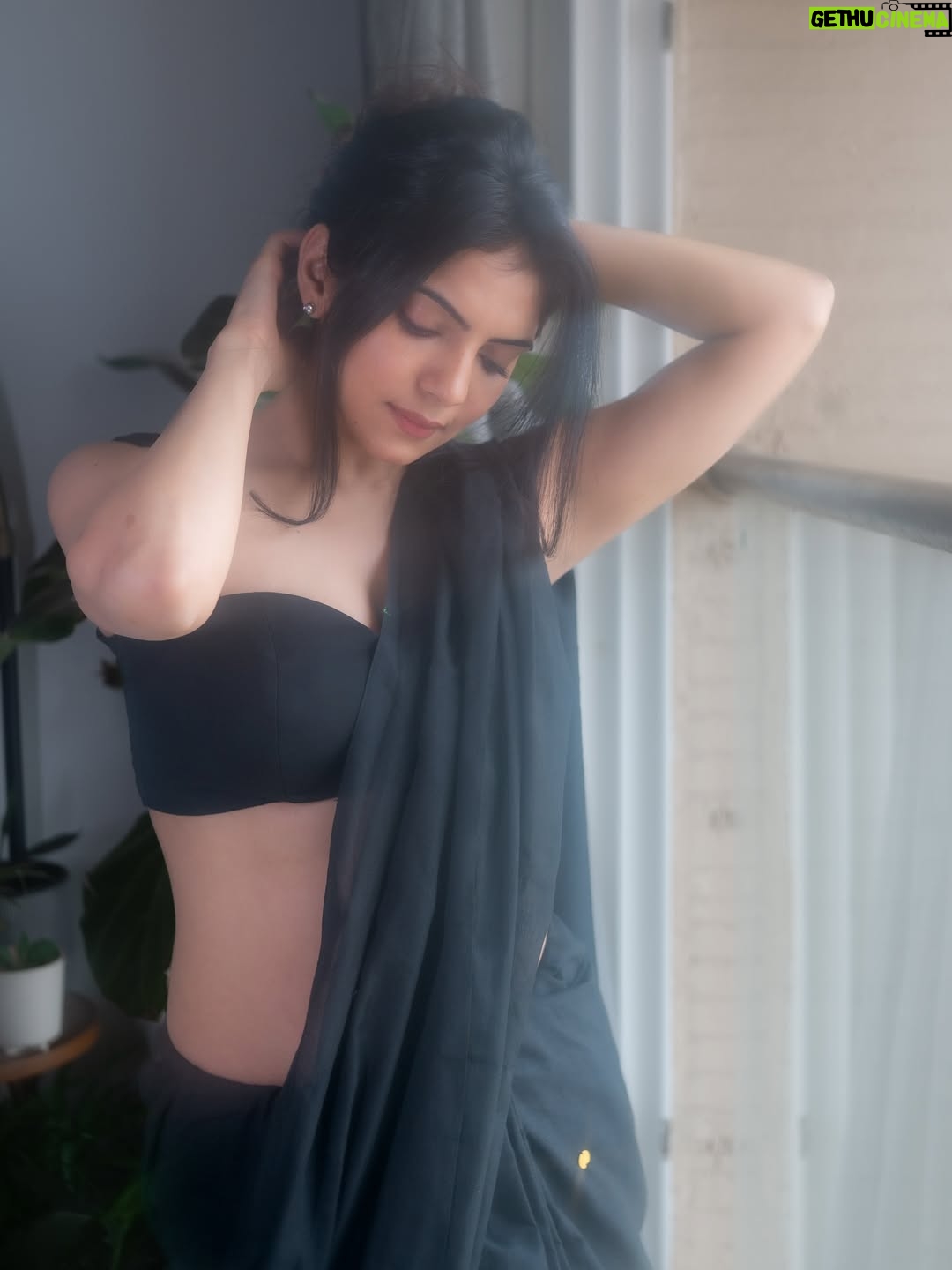 Misha Narang - 26.2K Likes - ✨

#vibe #mishanarang 

📸: @kcmstories.portraits