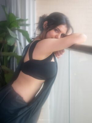 Misha Narang Instagram - ✨

#vibe #mishanarang 

📸: @kcmstories.portraits