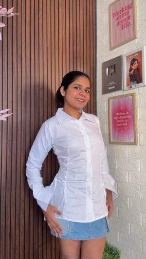 Miss Taanii Instagram - Wow 🖤 Comment “shirt” for Links 🔗💫
CORSET SHIRTS FROM MEESHO 🤍
.
.
.
Fitted shirts office fits corset shirts meesho affordable haul 
#corsetstyle #officefitout #meeshofind