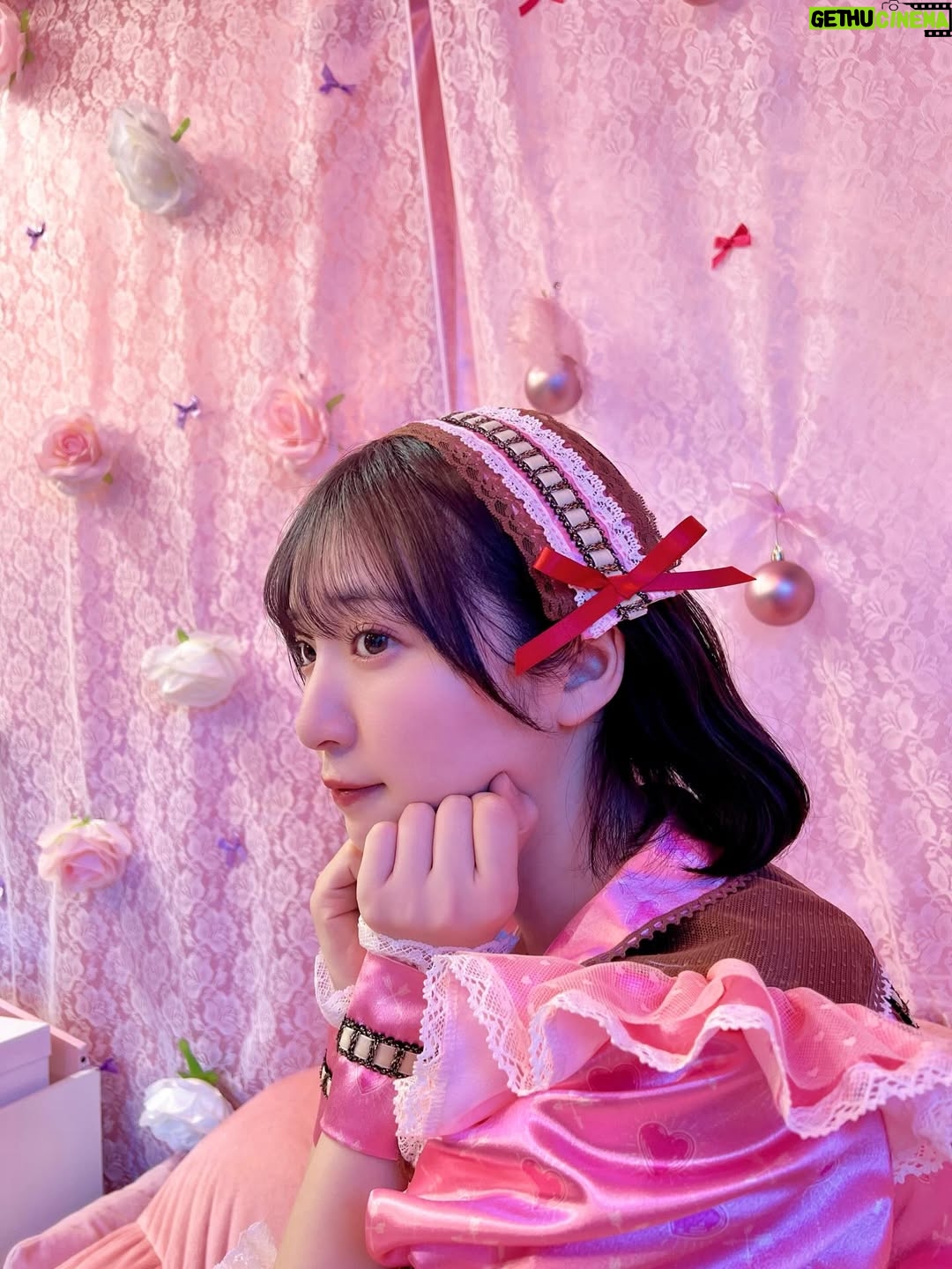 Moe Toyota - 9.5K Likes - 🎀✨

2025年Instagram載せ忘れまとめ🌞

今年も一年本当にありがとうございました🎀
なんだかんだ自分と向き合った一年でした！

みんなはどんな一年だったかな？🙂‍↕️
頑張った自分をたくさん褒めようね⭐️

来年も元気に息して行こうね〜！🫶🏻🤍

良いお年を🌞✨

#大晦日
#2025年載せ忘れ
