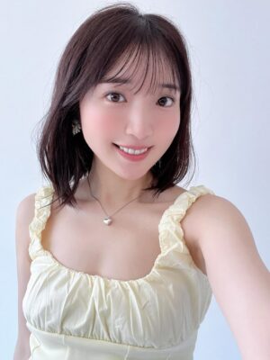 Moe Toyota Instagram - 🎀✨

2025年Instagram載せ忘れまとめ🌞

今年も一年本当にありがとうございました🎀
なんだかんだ自分と向き合った一年でした！

みんなはどんな一年だったかな？🙂‍↕️
頑張った自分をたくさん褒めようね⭐️

来年も元気に息して行こうね〜！🫶🏻🤍

良いお年を🌞✨

#大晦日
#2025年載せ忘れ