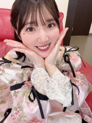 Moe Toyota Instagram - 🎀✨

2025年Instagram載せ忘れまとめ🌞

今年も一年本当にありがとうございました🎀
なんだかんだ自分と向き合った一年でした！

みんなはどんな一年だったかな？🙂‍↕️
頑張った自分をたくさん褒めようね⭐️

来年も元気に息して行こうね〜！🫶🏻🤍

良いお年を🌞✨

#大晦日
#2025年載せ忘れ