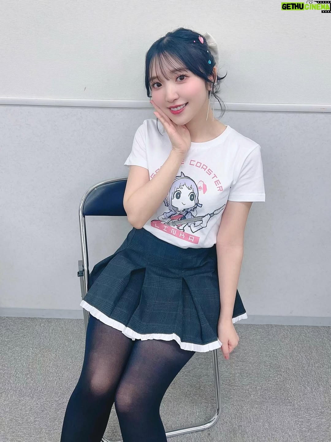 Moe Toyota - 9.5K Likes - 🎤🎶

昨日はアミューズメントミュージックフェス
でした🙋

髪の毛可愛くしてもらったからみて🪽💖

#タイトー
#グルコス
#リンカ
#AMF2025