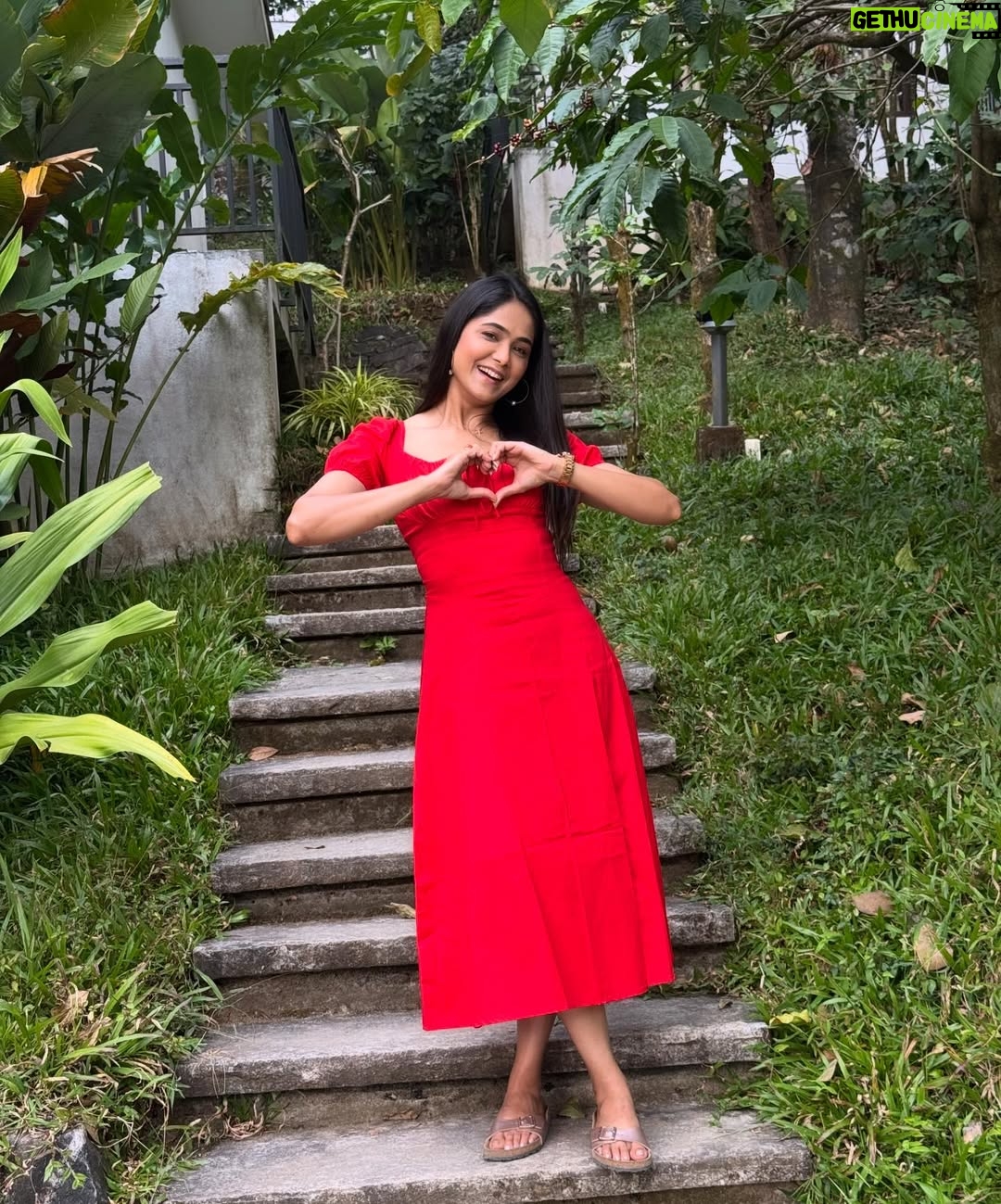 Mokshitha Pai - 62.3K Likes - Hello , new beginnings 😊

#nimmamokshithapai #mokshi #newyear2026