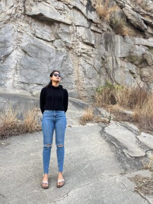 Mokshitha Pai Instagram - Be the energy you want to attract😊
#nimmamokshithapai #mokshi #happysunday