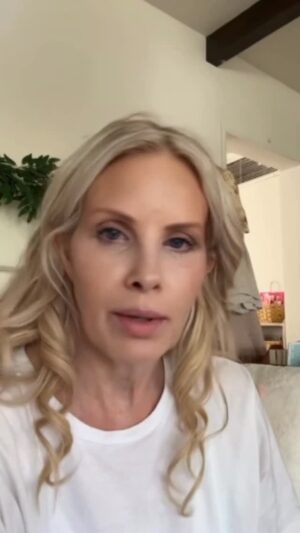 Monica Potter Instagram - So there’s a longer version but I’ll just leave you the highlights reel. 🤣 How many of you remember All in the Family 💕Have a wonderful weekend!😎