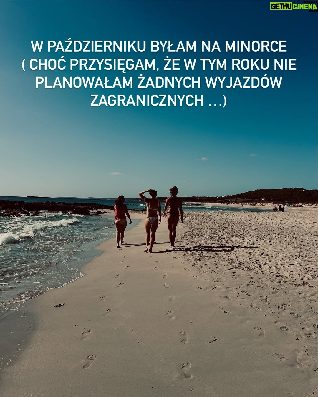 Monika Mrozowska - 1.5K Likes - Nie wszytko musi wychodzić ;) Nie zawsze trzeba planować ;) Nie dajcie się przygnieść ciężarowi NOWOROCZNYCH POSTANOWIEŃ 😉 Będzie dobrze ! Zobaczycie ! Nawet jeśli 1.01 nie zaczniecie odhaczać punktów z listy … 
Niech Wam się szczęści kochani !