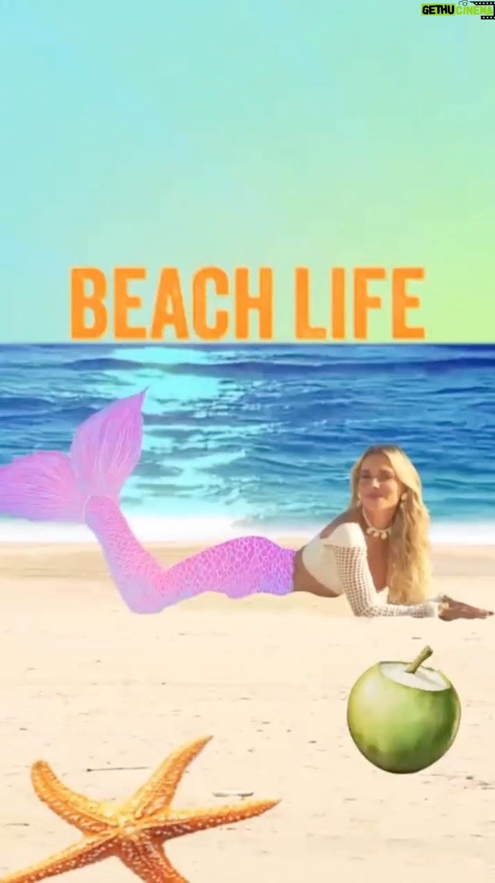 Monique Alfradique - 6.6K Likes - Um pouquinho do nosso papo com a maravilhosa @gabrielaloran no nosso @beachlifebr ☀️ Entrevista cheia de troca, leveza e boas histórias. Não percam no @enowbrasil ✨🌊 E se perdeu algum episódio, corre na @universalplusbr que tá tudo disponível!
