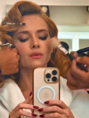 Monique Alfradique Instagram - Retro mode: ON
Alguém aí também viciado em Êta Mundo Melhor?