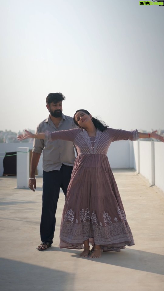 Moulya - 82.9K Likes - 🧿🧿🧿🧿🧿
My dress from 
@swaraabyraag