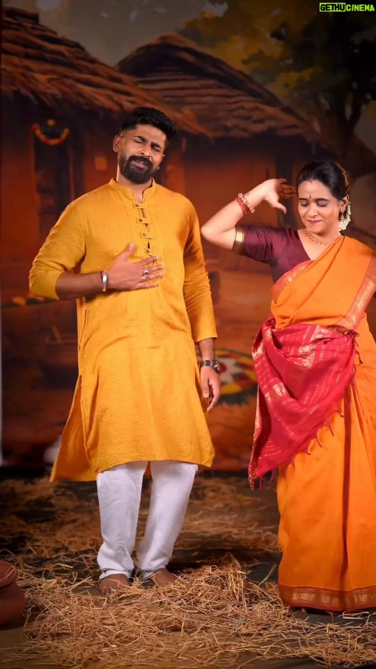 Moulya - 101.6K Likes - Aha beduru gombege❤️
@pratheekpro 
Tqs for capturing it beautifully 
@chidu.ln_portraits
