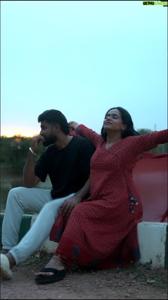 Moulya - 48K Likes - Sanje❤️

My dress from @swaraabyraag ❤️