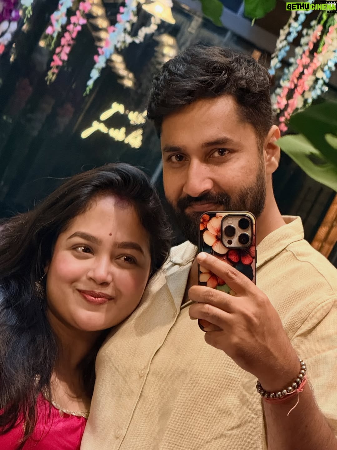 Moumita Tiya Mukherjee - 380 Likes - No nojor 🧿🧿❤️❤️ 

#photo #couple #couples #viral #instagram