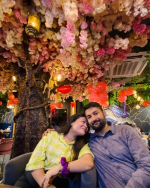 Moumita Tiya Mukherjee Instagram - Love me like you do 🧿😌❤️
#reels #viral #viralvideos #reelsinstagram #post