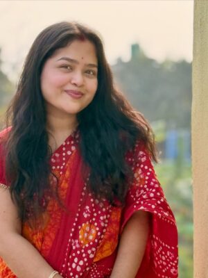 Moumita Tiya Mukherjee Instagram - শীতের দুপুর 🌸😌
#reel #photo #saree