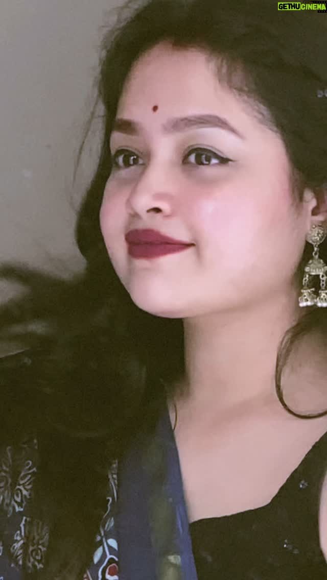 Moumita Tiya Mukherjee - 334 Likes - 🙈🙈🙈😍😍 #reels #viral #oldisgold #instagram