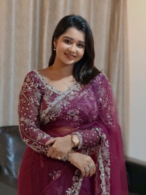 Mouna Guddemane Instagram - I don’t seek approval. I own presence.✨
______________________________________________
Outfit: @rentyourlook_by_chandangowda 
  @chandangowda_official