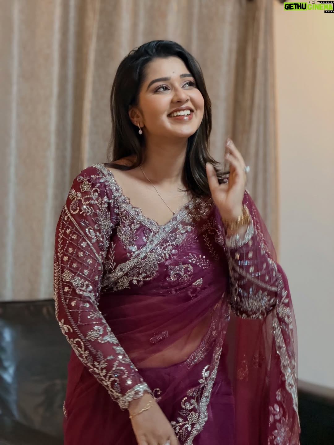 Mouna Guddemane - 46.7K Likes - I don’t seek approval. I own presence.✨
______________________________________________
Outfit: @rentyourlook_by_chandangowda 
  @chandangowda_official